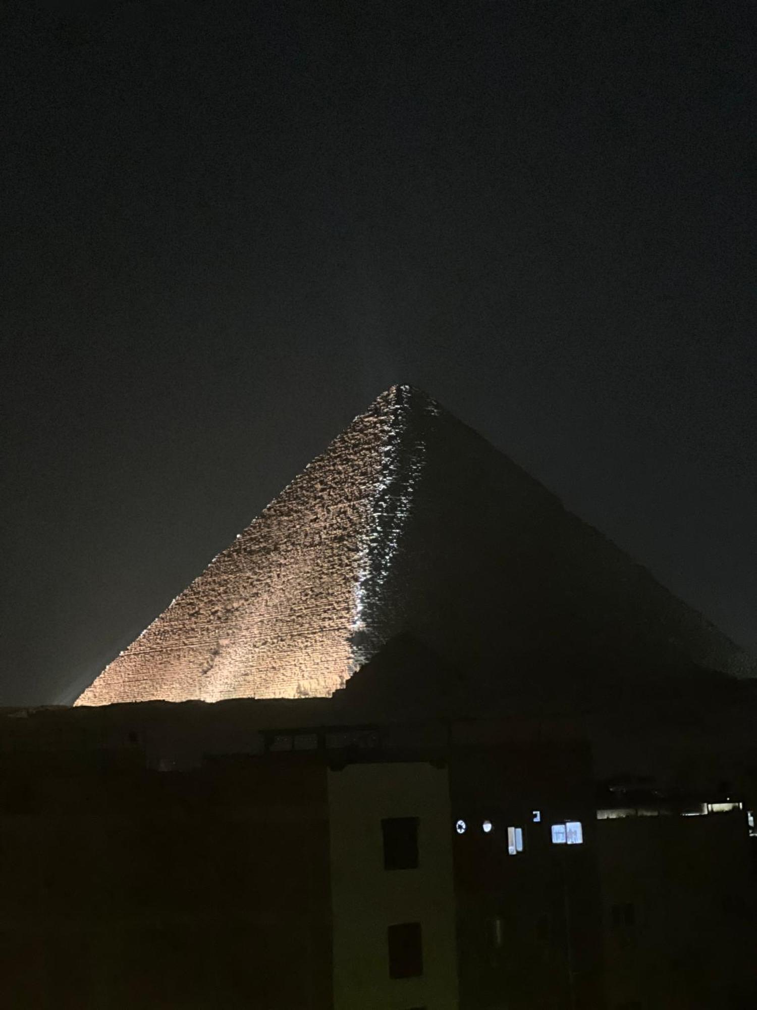 Hotel The Pyramids