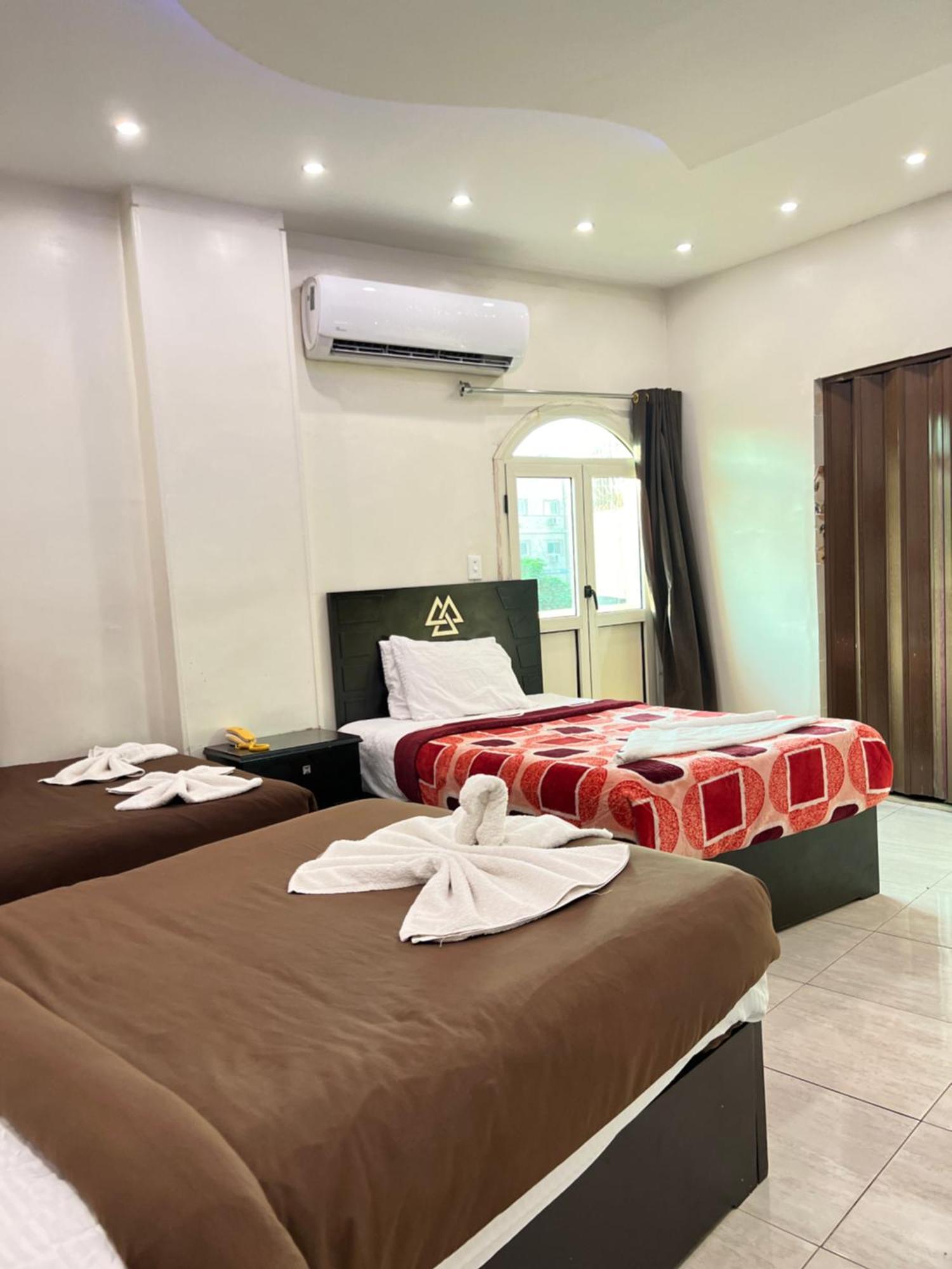 The Pyramids Hotel 4*
